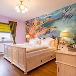 The Little Britain Themed One Of A Kind In Europe فندق 4*