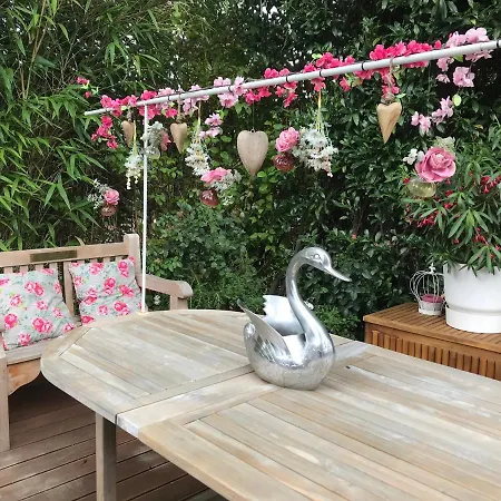 The Little Britain Themed One Of A Kind In Europe Hotel Vettelschoß