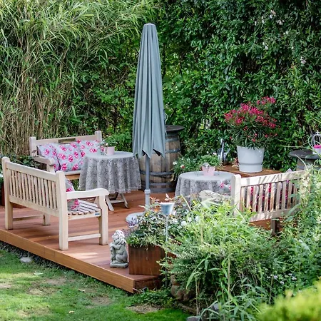 Hotel The Little Britain Themed One Of A Kind In Europe Vettelschoss