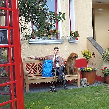 The Little Britain Themed One Of A Kind In Europe Vettelschoß