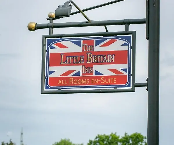 מלון The Little Britain Themed One Of A Kind In Europe