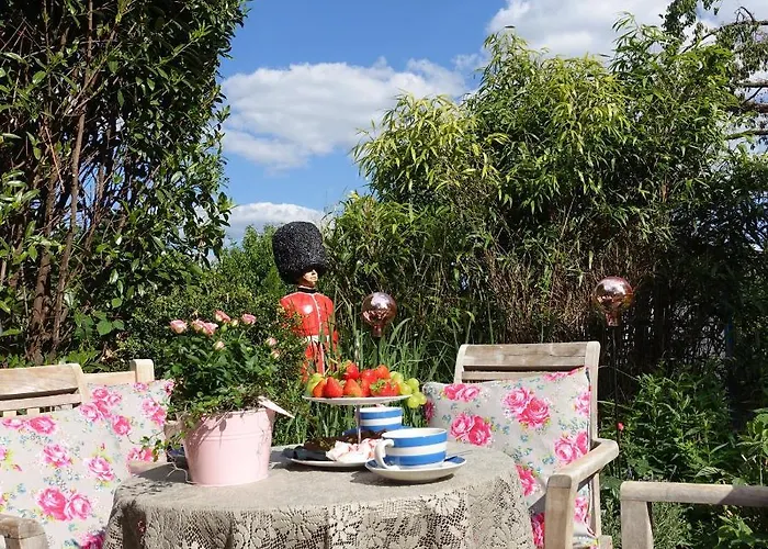 The Little Britain Themed One Of A Kind In Europe 4*