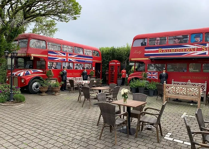 The Little Britain Themed One Of A Kind In Europe מלון Vettelschoß