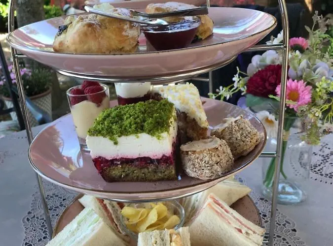 מלון The Little Britain Themed One Of A Kind In Europe 4*